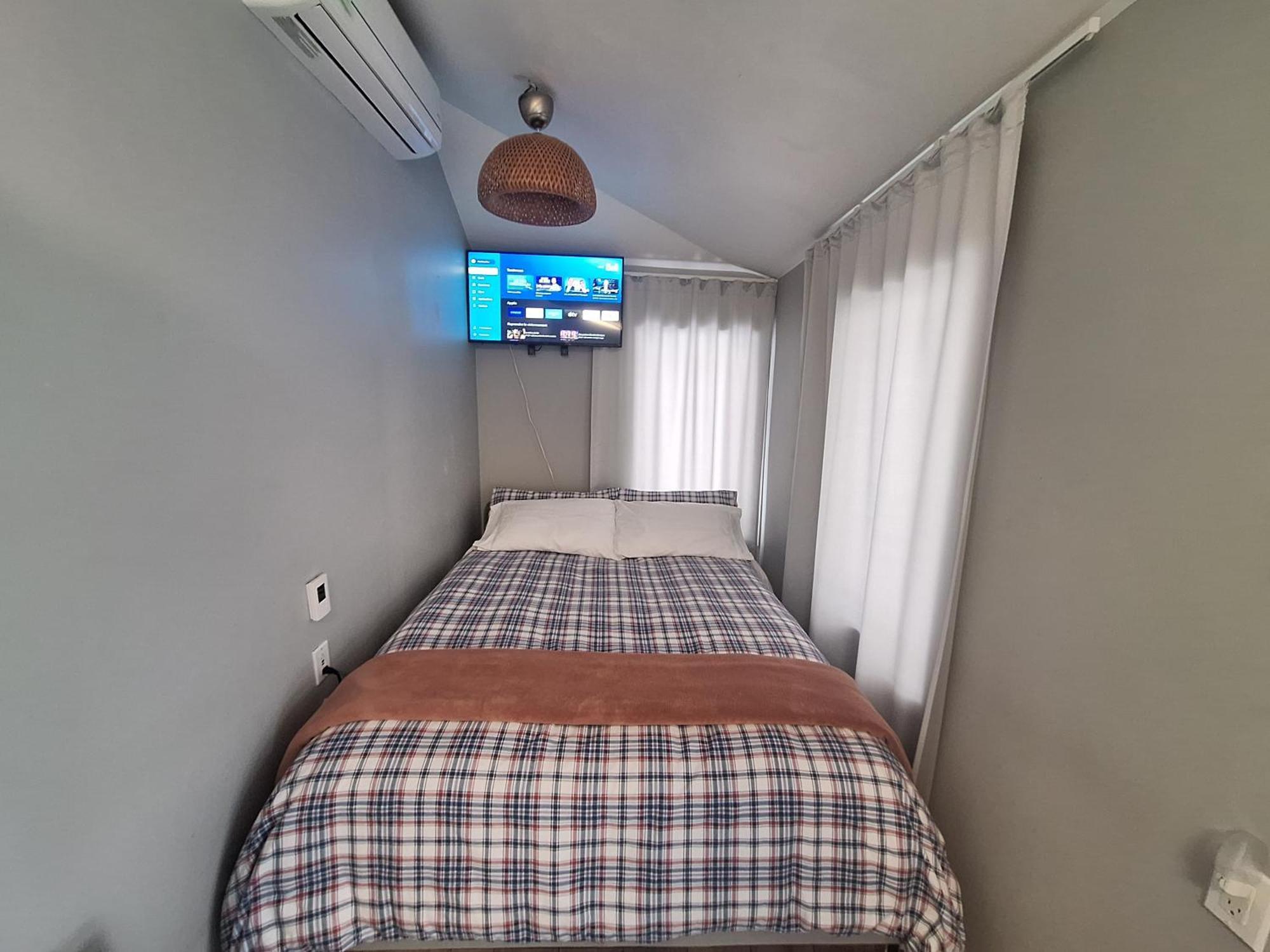 Well Equipped Studio For Non-Smoking Guests Only Citq Зo9467 Longueuil Exterior photo